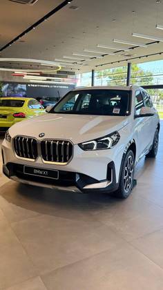 BMW X1 2.0 16V TURBO GASOLINA SDRIVE20I X-LINE STEPTRONIC
